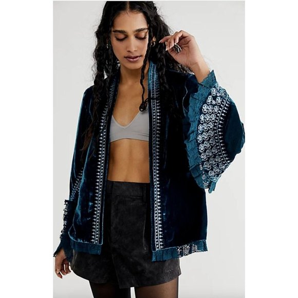 Free People Scarlett Velvet Bed Jacket Size Small - Embroidered Lace